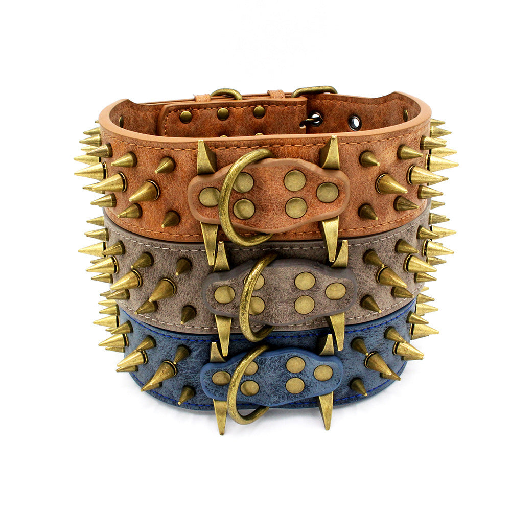 Collier clouté pour chiens – Style audacieux et robuste avec utilité renforcée